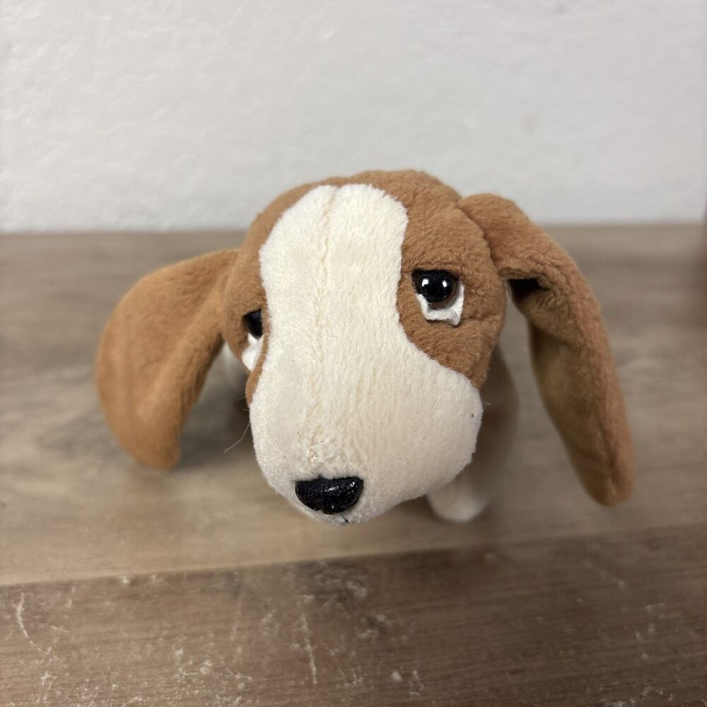 Ty Beanie Baby Tracker The Dog 1998  Stuffed Toy